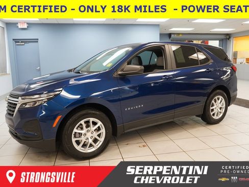 Certified 2022 Chevrolet Equinox LS w/ LS Convenience Package image 1