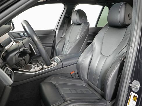 Used 2022 BMW X5 xDrive45e w/ M Sport Package image 5