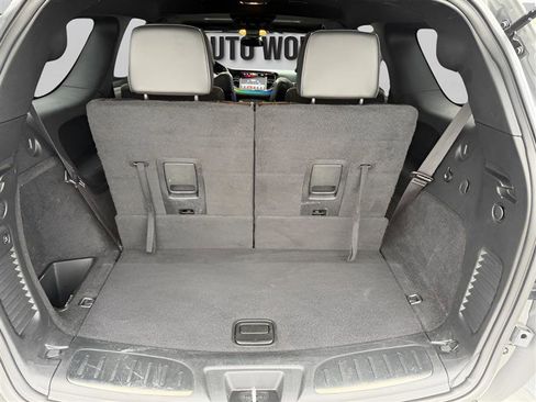 Used 2022 Dodge Durango R/T w/ Trailer Tow Group IV image 35
