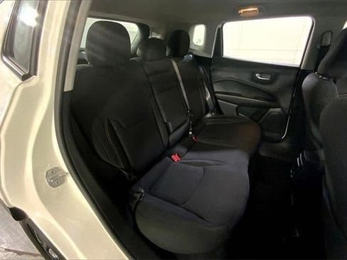 Used 2019 Jeep Compass Sport FWD image 21