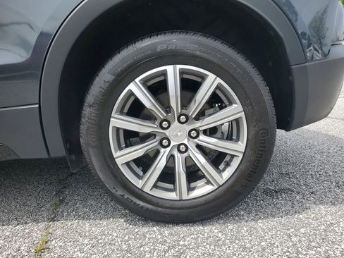 Used 2020 Cadillac XT4 Sport w/ Cold Weather Package FWD image 12