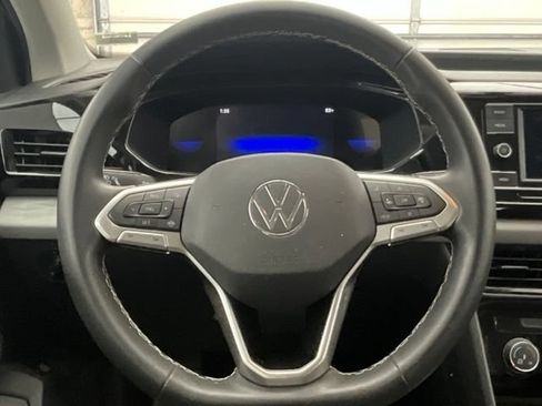 Used 2023 Volkswagen Taos S FWD image 8