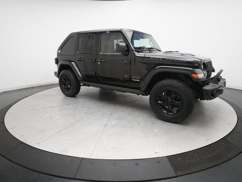 Used 2019 Jeep Wrangler Unlimited Sahara w/ Quick Order Package 24M Moab image 13