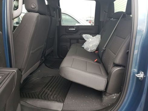 New 2026 Chevrolet Silverado 2500 Custom w/ Custom Value Package AWD/4WD image 20