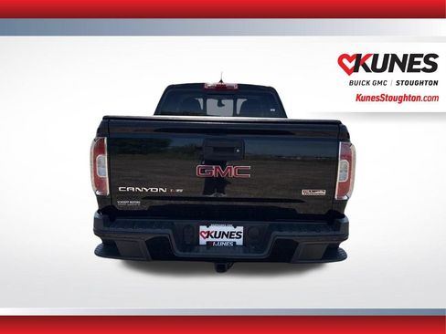Used 2018 GMC Canyon All Terrain w/ Trailering Package AWD/4WD image 10