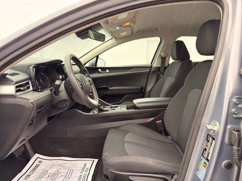 Used 2022 Kia K5 LXS image 2