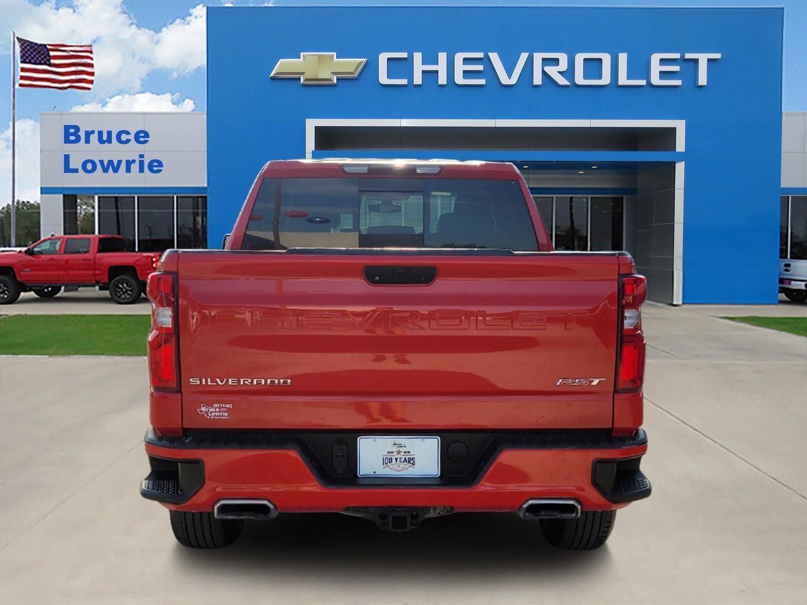 Used 2021 Chevrolet Silverado 1500 RST w/ Convenience Package II AWD/4WD image 5