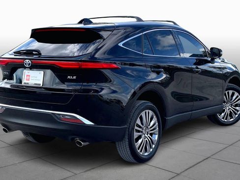 Certified 2024 Toyota Venza XLE image 13