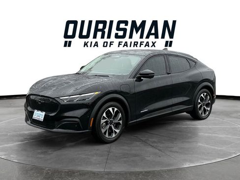 Used 2024 Ford Mustang Mach-E Select w/ Comfort Package Lite image 1