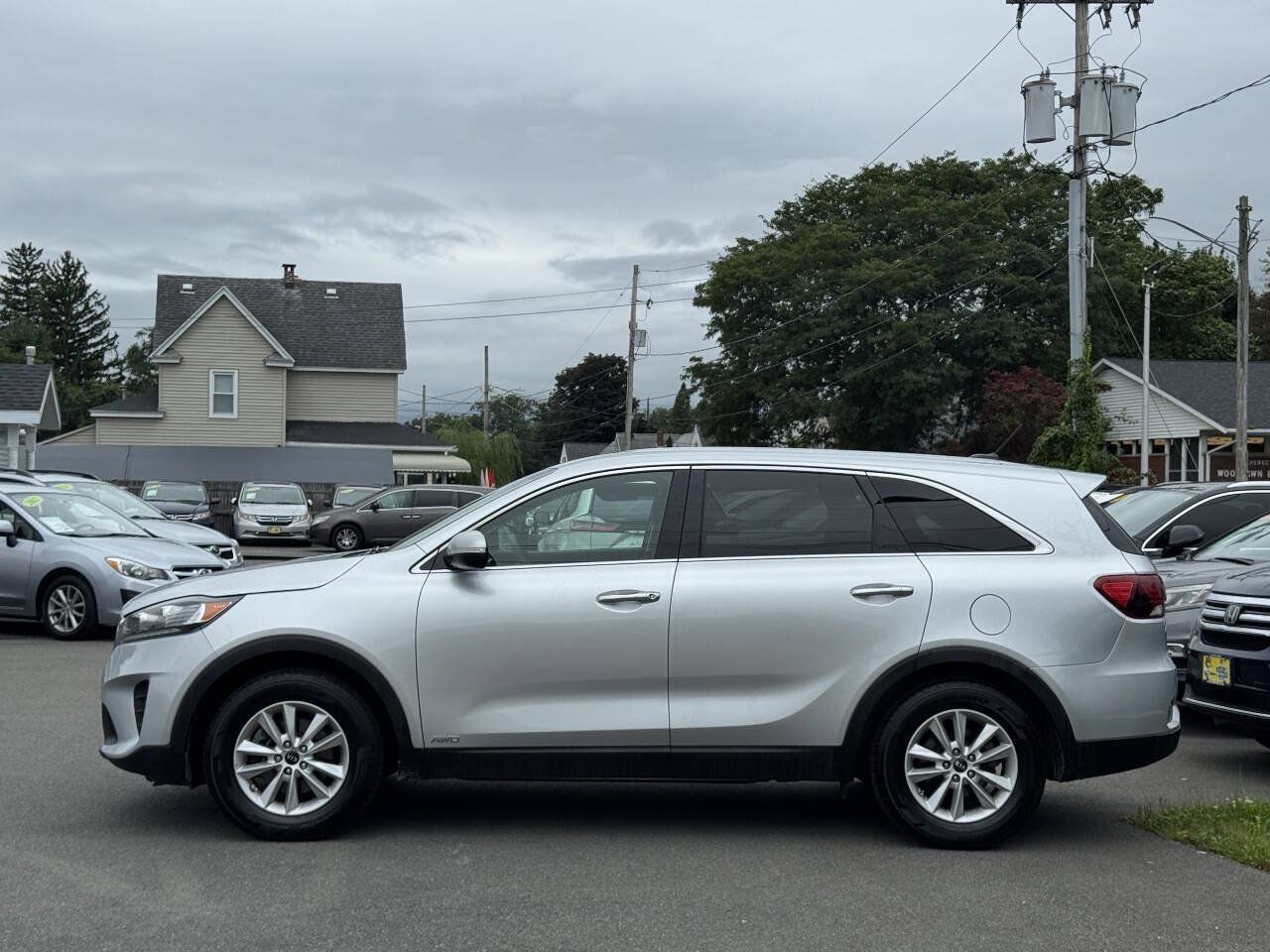 Used 2019 Kia Sorento AWD image 4