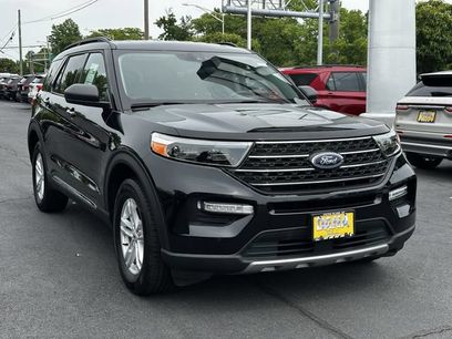 Certified 2023 Ford Explorer XLT w/ Equipment Group 202A