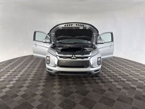 Used 2025 Mitsubishi Outlander Sport ES AWD/4WD image 14