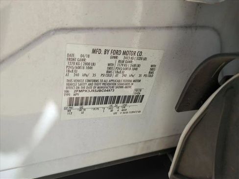 Used 2018 Ford Edge SEL w/ Equipment Group 201A FWD image 15