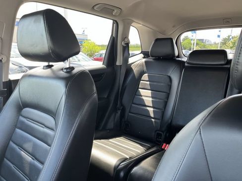Used 2024 Honda CR-V EX-L image 13