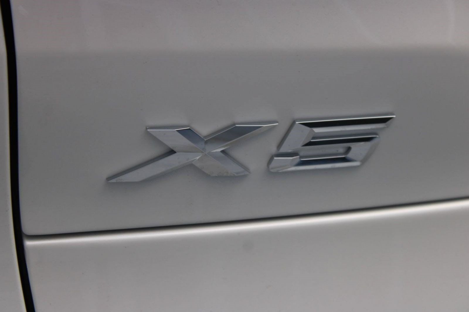 Used 2026 BMW X5 sDrive40i w/ M Sport Package RWD image 29