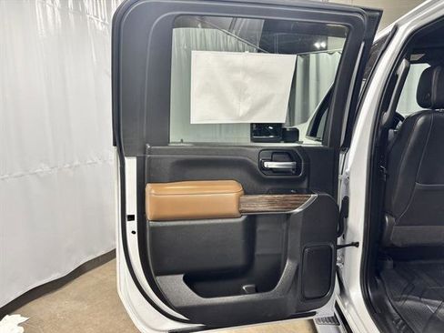 Used 2020 Chevrolet Silverado 2500 High Country w/ Z71 Off-Road Package image 28