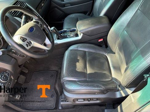Used 2015 Ford Explorer Limited w/ Equipment Group 301A AWD/4WD image 13