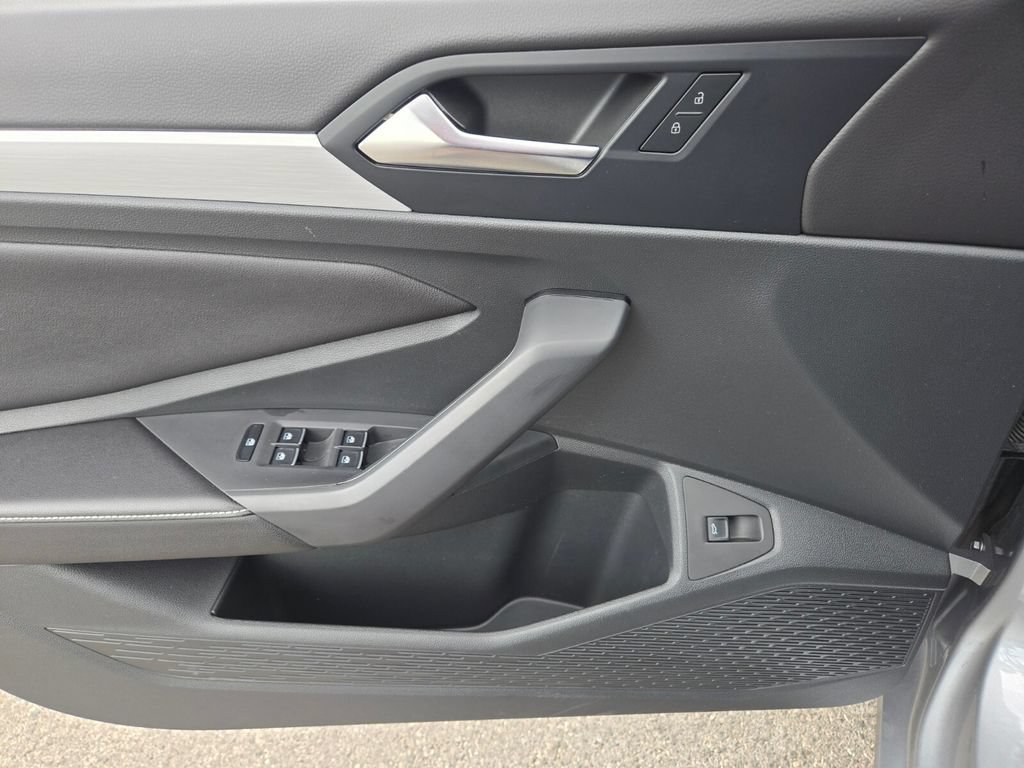 Certified 2026 Volkswagen Jetta S FWD image 17