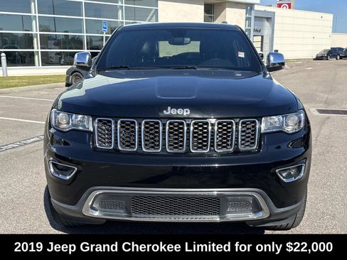 Used 2019 Jeep Grand Cherokee Limited image 2