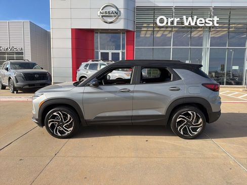 Used 2026 Chevrolet TrailBlazer RS w/ Convenience Package image 2