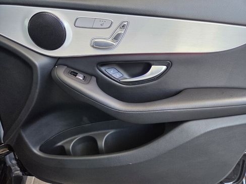 Certified 2021 Mercedes-Benz GLC 300 image 23