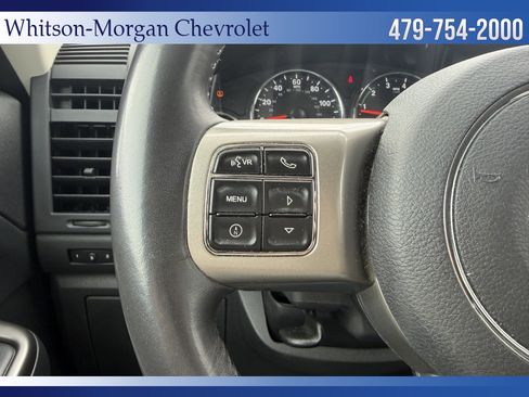 Used 2012 Jeep Liberty Limited Jet w/ Comfort/Convenience Group image 16