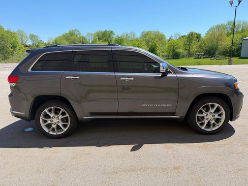 Used 2014 Jeep Grand Cherokee Summit AWD/4WD image 4