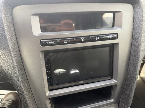 Used 2011 Ford Mustang Coupe w/ 101A Rapid Spec Order Code image 21