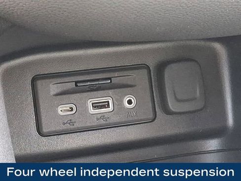 Used 2022 Chevrolet Equinox LT image 16