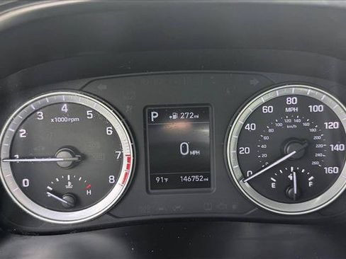Used 2019 Hyundai Sonata SE FWD image 12