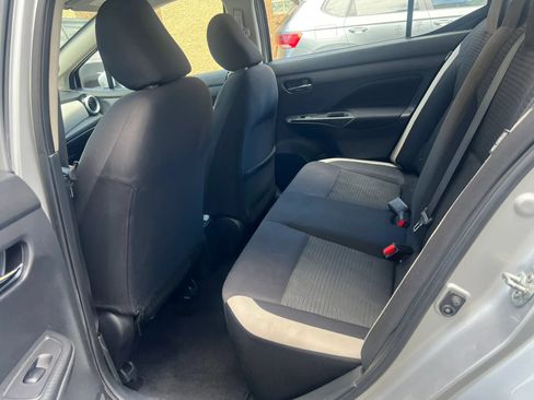 Used 2021 Nissan Versa SV FWD image 27