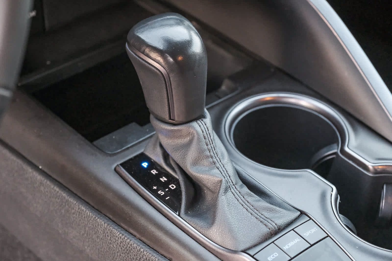Certified 2024 Toyota Camry SE w/ Convenience Package FWD image 21