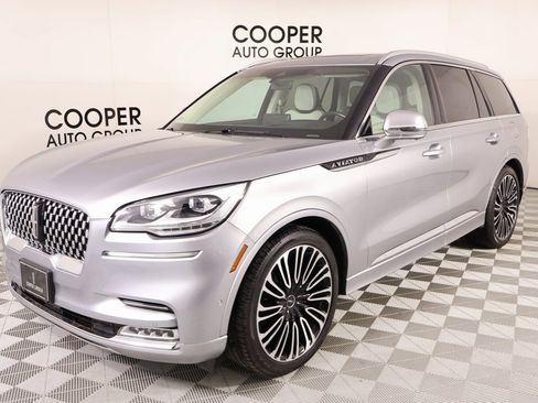 Used 2020 Lincoln Aviator Black Label w/ Dynamic Handling Package image 11