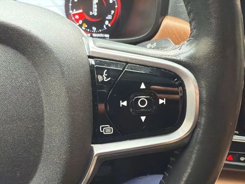 Used 2018 Volvo S90 T6 Inscription w/ Luxury Package image 11