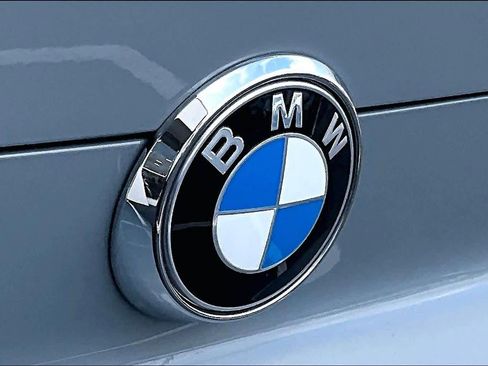 Certified 2026 BMW X6 xDrive40i image 31