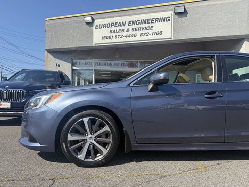 Used 2015 Subaru Legacy 2.5i Limited AWD/4WD image 9