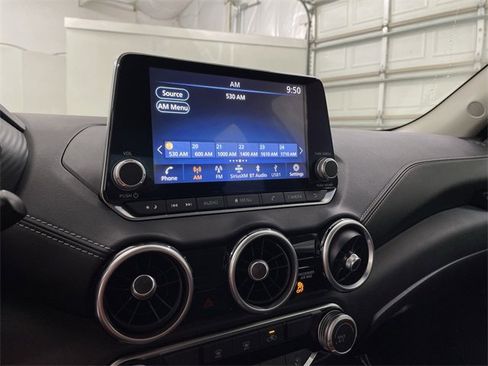 Used 2022 Nissan Sentra SV image 22