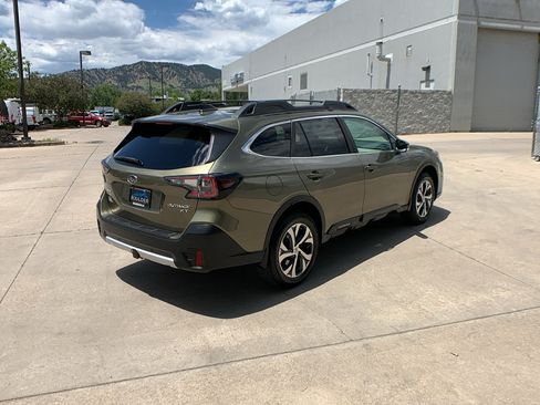 Used 2021 Subaru Outback Limited XT w/ Popular Package #2 AWD/4WD image 5