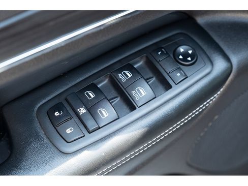 Used 2021 Jeep Grand Cherokee Limited w/ Quick Order Package 28K 80th AWD/4WD image 14