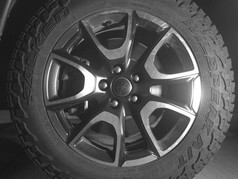 Used 2025 Jeep Compass Trailhawk AWD/4WD image 15