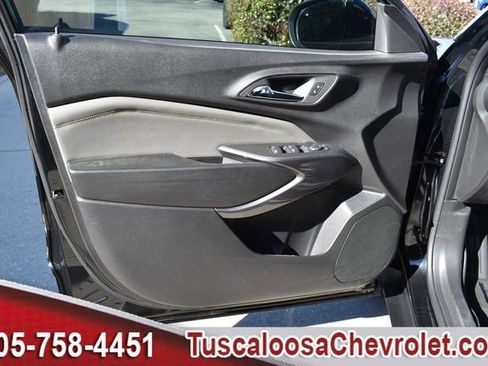 Used 2025 Chevrolet Trax ACTIV w/ Driver Confidence Package image 16