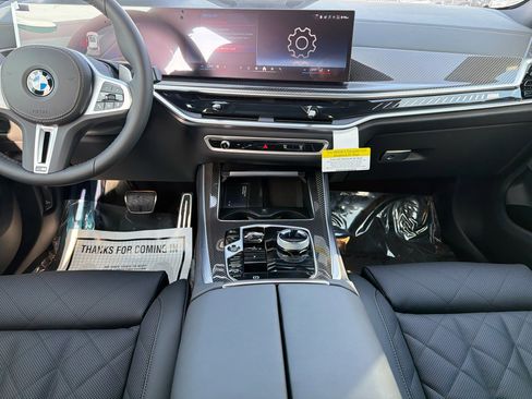 New 2026 BMW X5 M60i image 18