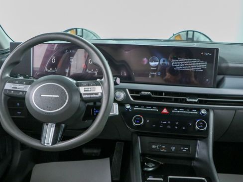 Used 2025 Hyundai Sonata SEL FWD image 17