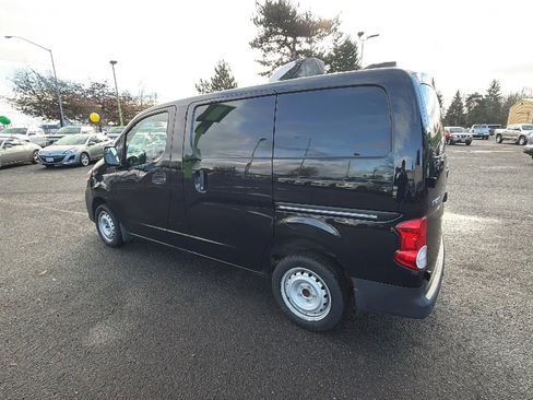 Used 2019 Nissan NV200 S w/ Cruise Control Package image 5