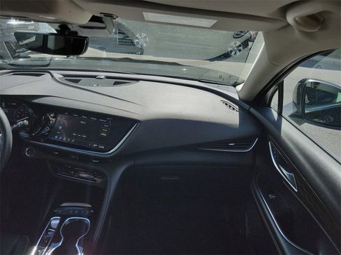 Certified 2023 Buick Envision Avenir image 47