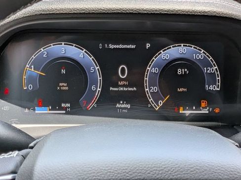 New 2026 Jeep Grand Cherokee Limited w/ Luxury Tech Group II AWD/4WD image 28