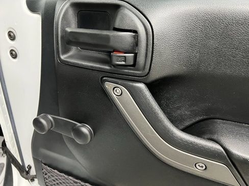 Used 2016 Jeep Wrangler Unlimited Sport w/ Connectivity Group image 56