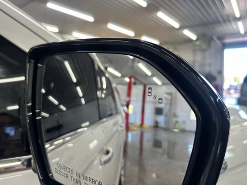 Used 2022 Ford Expedition Platinum image 34