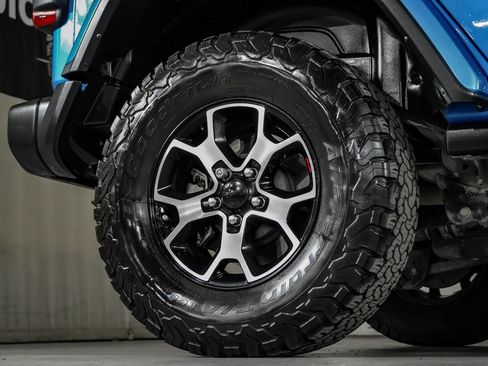 Used 2021 Jeep Wrangler Unlimited Rubicon AWD/4WD image 50