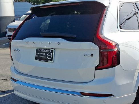 Certified 2025 Volvo XC90 B5 Core AWD/4WD image 30